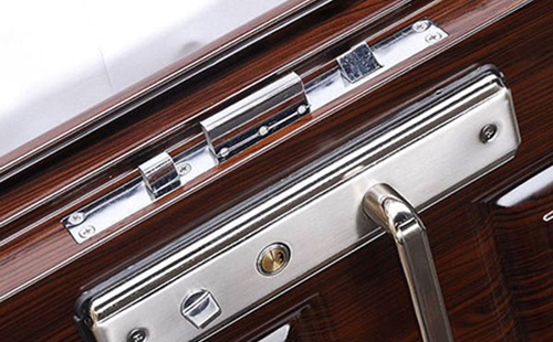 渝北24小时上门开锁公司